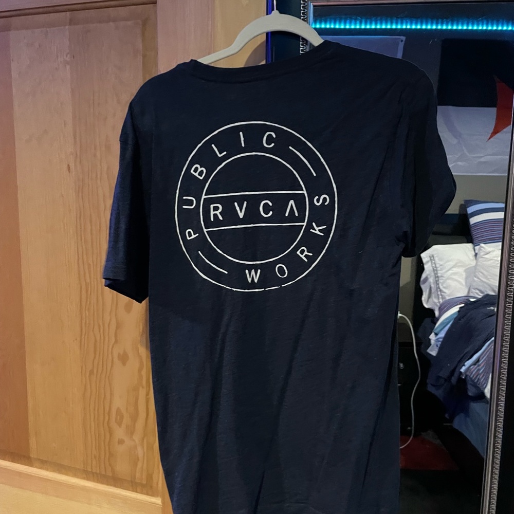 Mens RVCA t-shirt - Picture 2 of 3